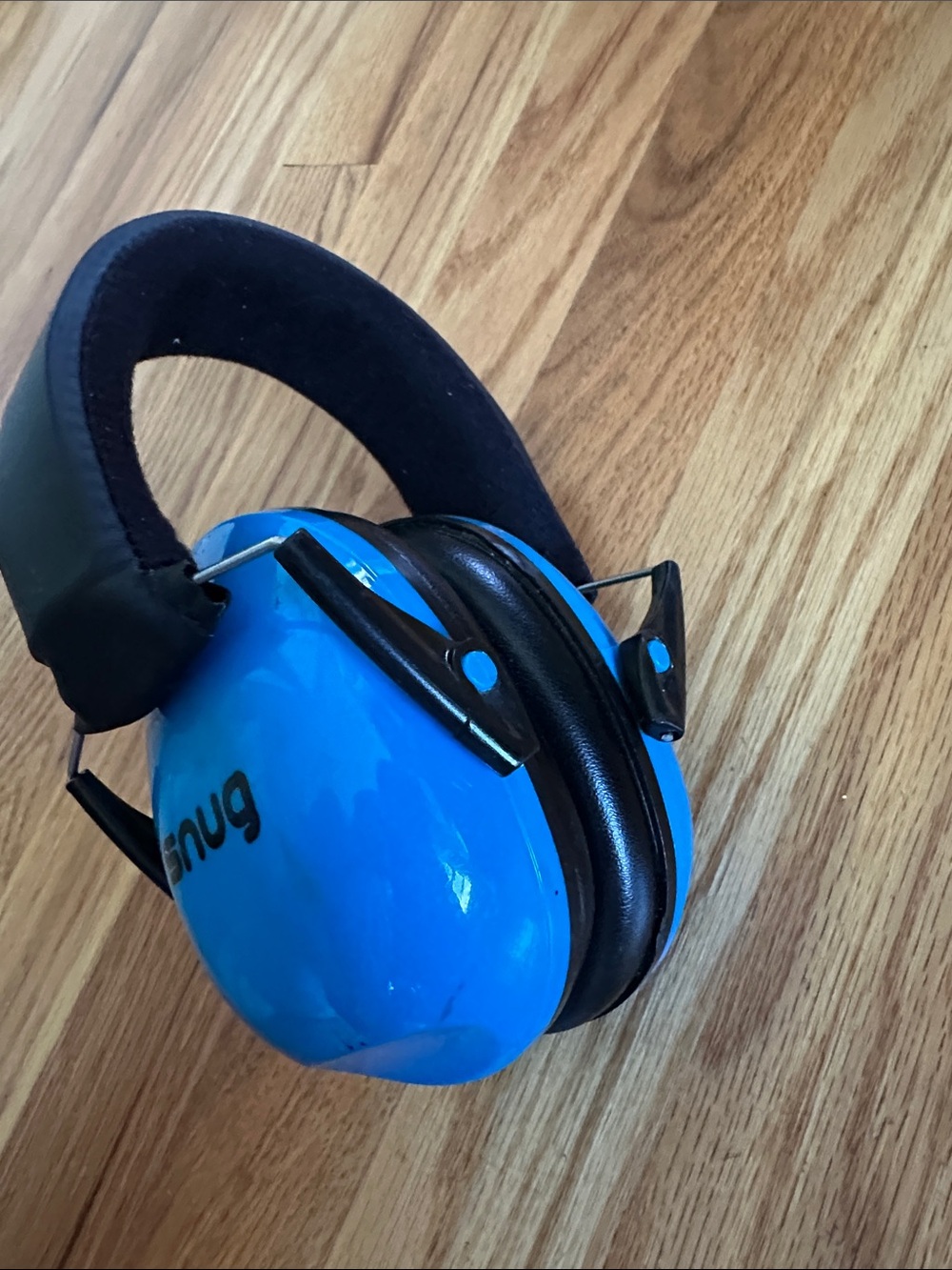 Child earmuffs